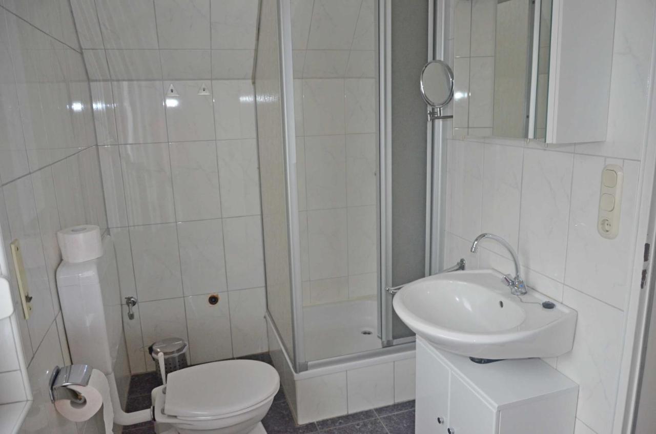 Rhauderfehn Ferienwohnung Kleinhaus, 95008 מראה חיצוני תמונה