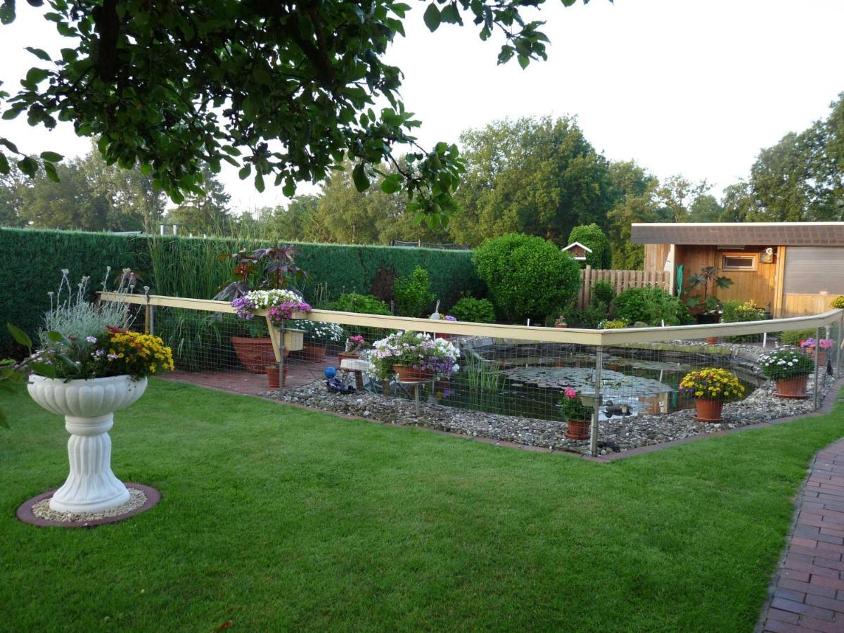 Rhauderfehn Ferienwohnung Kleinhaus, 95008 מראה חיצוני תמונה
