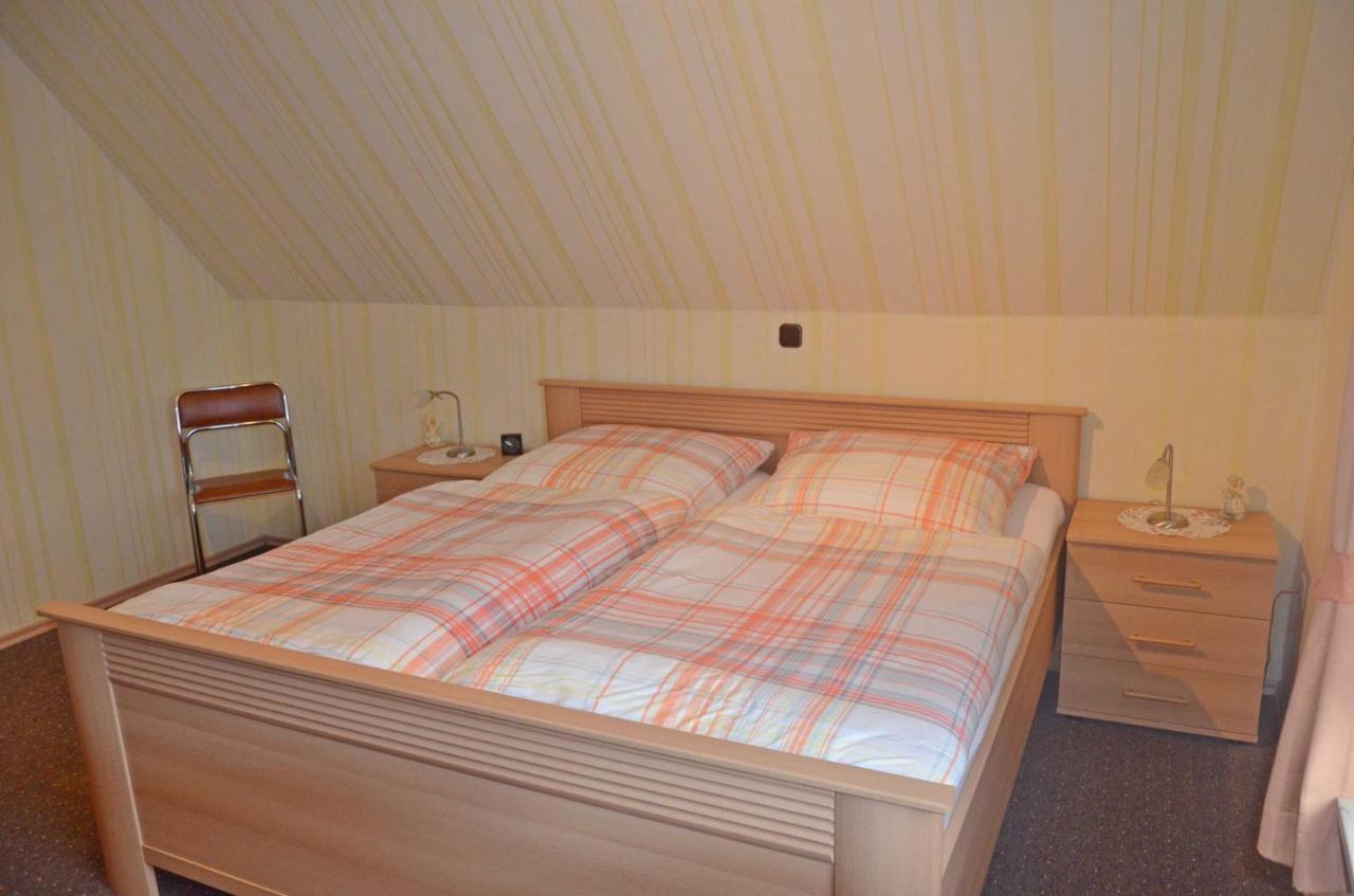 Rhauderfehn Ferienwohnung Kleinhaus, 95008 מראה חיצוני תמונה